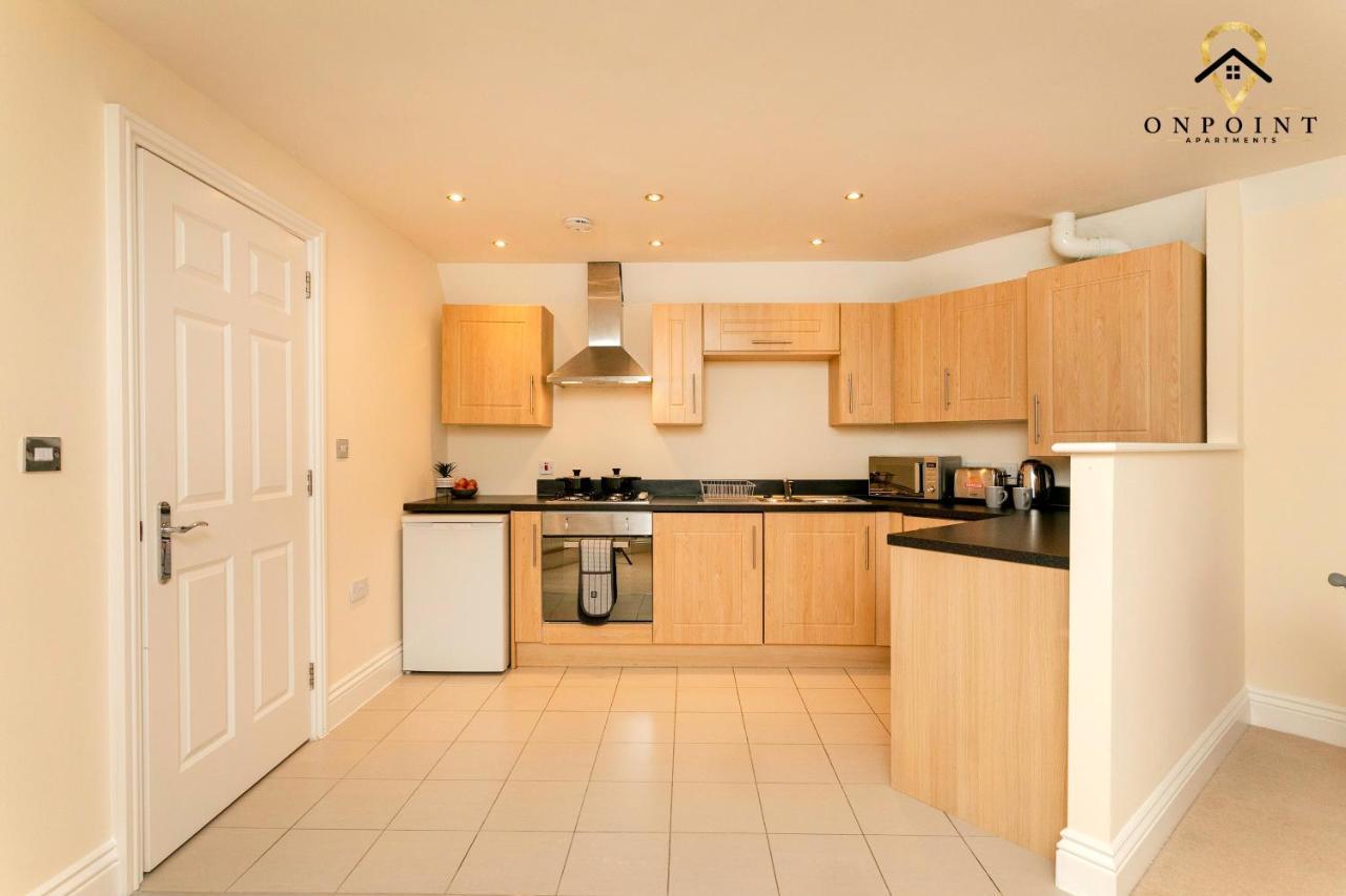 ✰Onpoint -Large 2 Bedroom Apt With Parking!✰ Nottingham Buitenkant foto