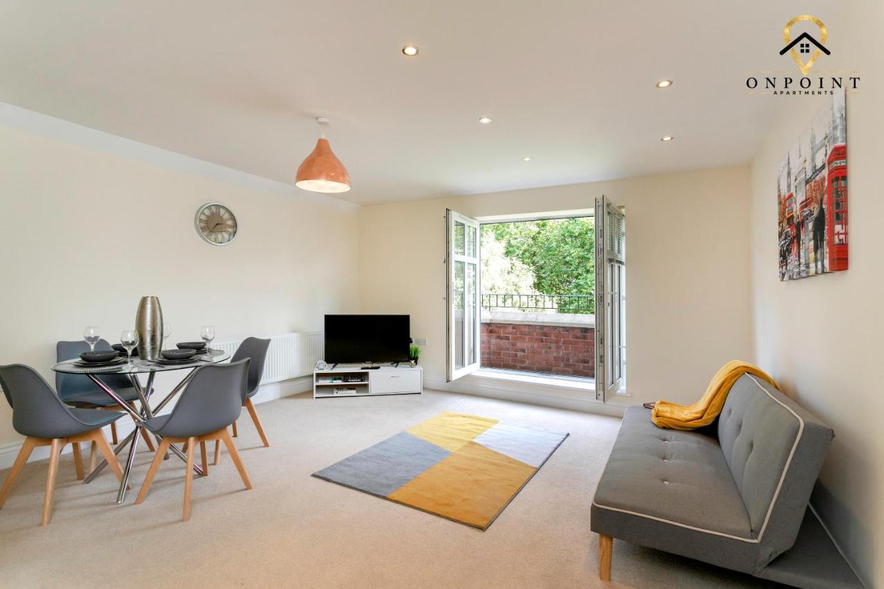 ✰Onpoint -Large 2 Bedroom Apt With Parking!✰ Nottingham Buitenkant foto